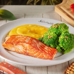 Monte sua Refeição | Grelhado + 2 Acompanhamentos