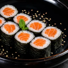 10 peças Hossomaki Salmão