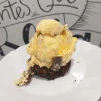 Pedaço de Brownie c/ Sorvete
