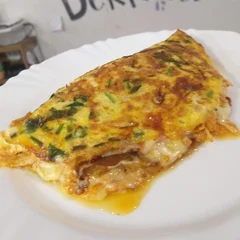 OMELETE SÓ CARNE SECA