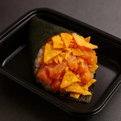Temaki salmão Doritos