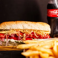 HOT DOG + BATATA + REFRI GRÁTIS 200ml