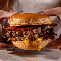 Triplo Cheddar Bacon