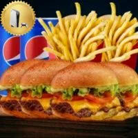 04 Smashs Salada + 02 Refri Lata+ 02 Porções