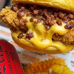  Divino Cheddar + Fritas + Bebida