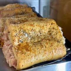 Salgado Assado de Queijo e Presunto