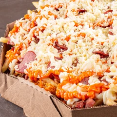 Batata Recheada de 30cm na caixa de pizza
