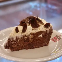 Fatia Torta Chocolate Belga c/ Chantilly
