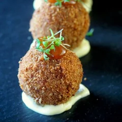 Bolinho de Costela 