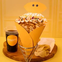 Crepe de Camarão com Catupiry e tomate