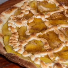 Pizza Super Gigante 45cm + Média Banana Nevada ( 30cm )+ Bebida Grátis
