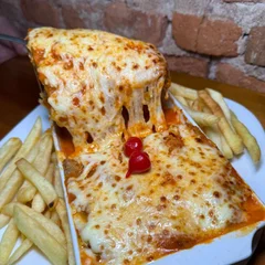 PARMEGIANA DE CARNE