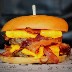 Guga Duplo Baccon Cheddar