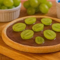 Esfiha Chocolate com Uvas