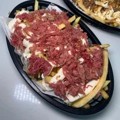 FRITAS SUPREMA (CARNE SECA E CREM CHESSE)