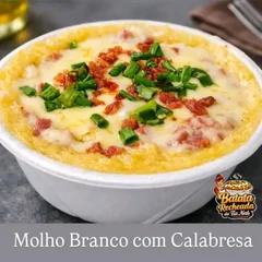 Batata Recheada - Calabresa ao Molho Branco