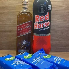 Combo Red Label 1l + 1 Red Horse 2l + 3  Gelo De Coco 200ml