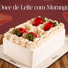 Bolo Doce de Leite com Morangos