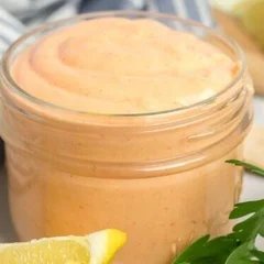 Molho Especial Xcb ( com cheddar e Catupiry) (100ml)