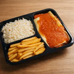 Executiva de Parmegiana de Frango com Arroz e Fritas