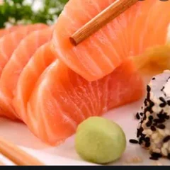 10 Peças Sashimi Salmão