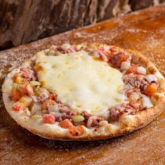 Esfiha Carne com Queijo