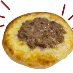 Carne com Queijo Mussarela