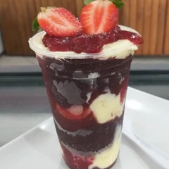 Trufado de Ninho c/ Morango