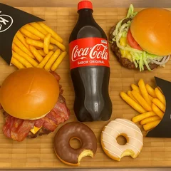 Combo  casal SMASH +batata + coca + sobremesa
