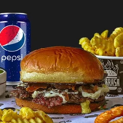 Combo Smash Burger Catupiry Original + Batata Frita + Coca Cola