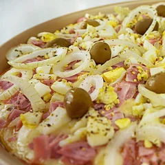 PORTUGUESA BROTO + REFRI LATA 