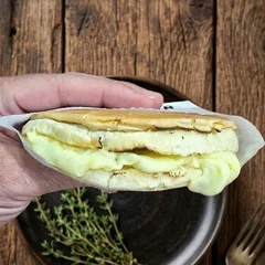 QUEIJO QUENTE