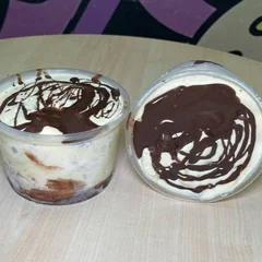 Trufadinho de Maracujá - com Chocolate Skimo Crocante meio amargo! 500ml