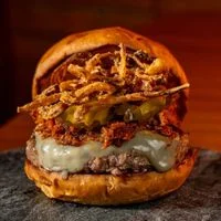Cowping - Hambúrguer artesanal e Carne suína desfiada