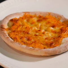 Esfiha de Frango Com Mussarela