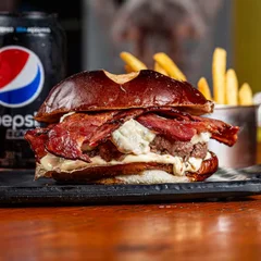 BURGUE LARIBACON