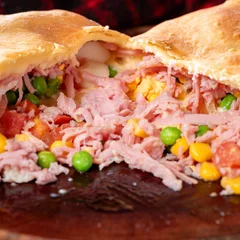 PIZZA FRITA PORTUGUESA