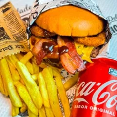 Combo Smash Rock 2.0 + Batata + Coca-Cola lata