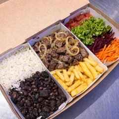Bife de Contra-Filé + Batata Frita + Arroz e Feijão + Salada