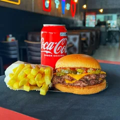 Big Smash Original + lata Coca normal & Fritas + R$ 19,99 leve outro burger