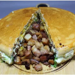 Bomba de Bacon - (20 cm)