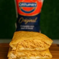 Pastel Nosso quadro - Frango com Catupiry G