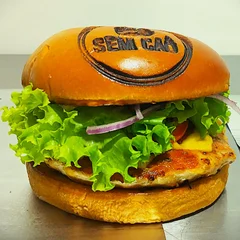 Tá na Régua (X Frango Salada)