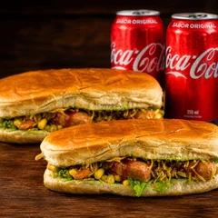 Combo Doggão | 2 Cachorros + 2 Refri Lata