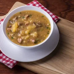 Caldo Carne/Mandioca