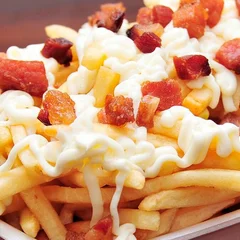 Batata Frita c/ Requeijão e Bacon 300g