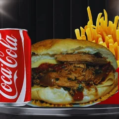 Combo de Pernil do Bellas, Lanche + Coca-Cola Lata 350ml + Batata Frita
